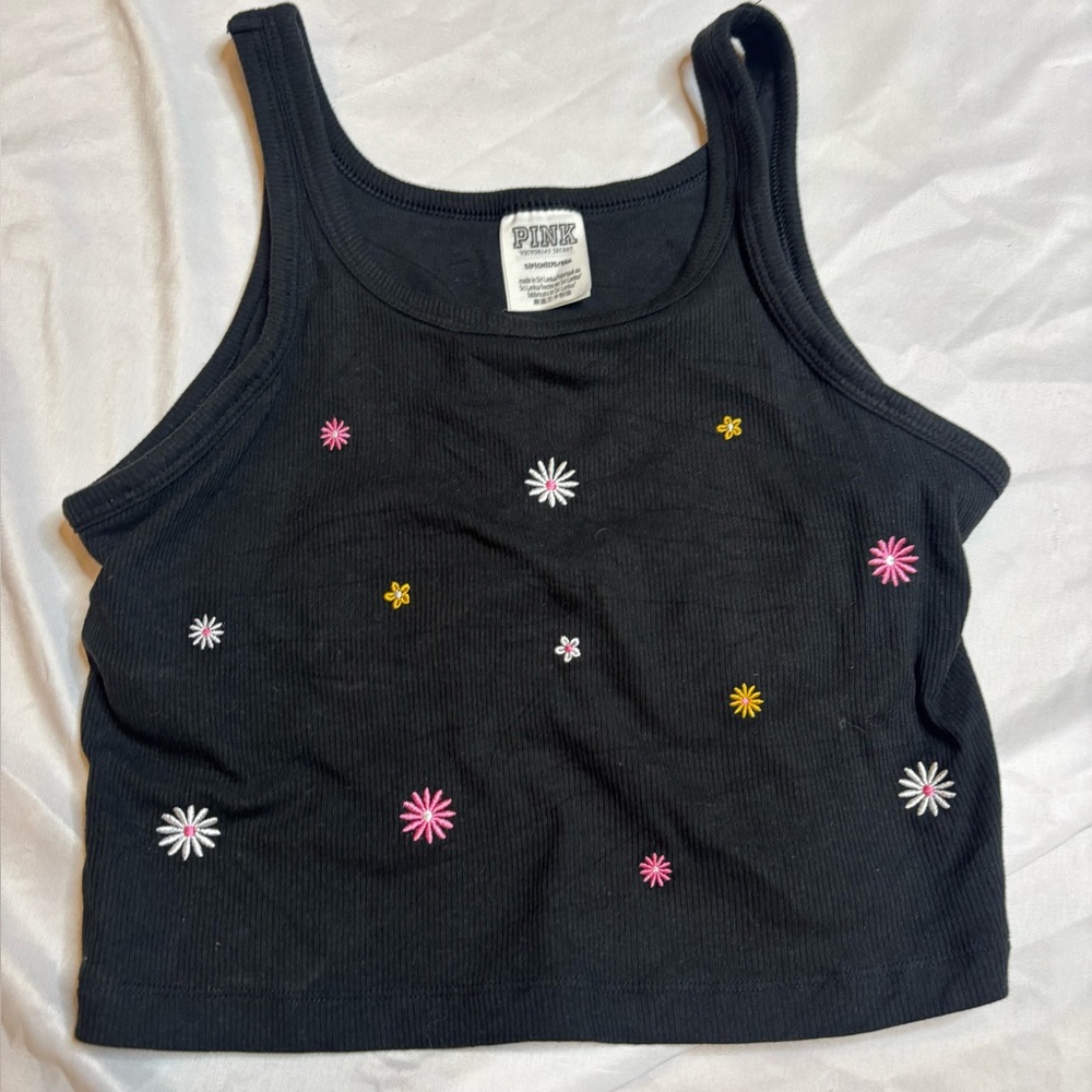 Victoria’s Secret PINK Black Daisy Embroidered Tank size small